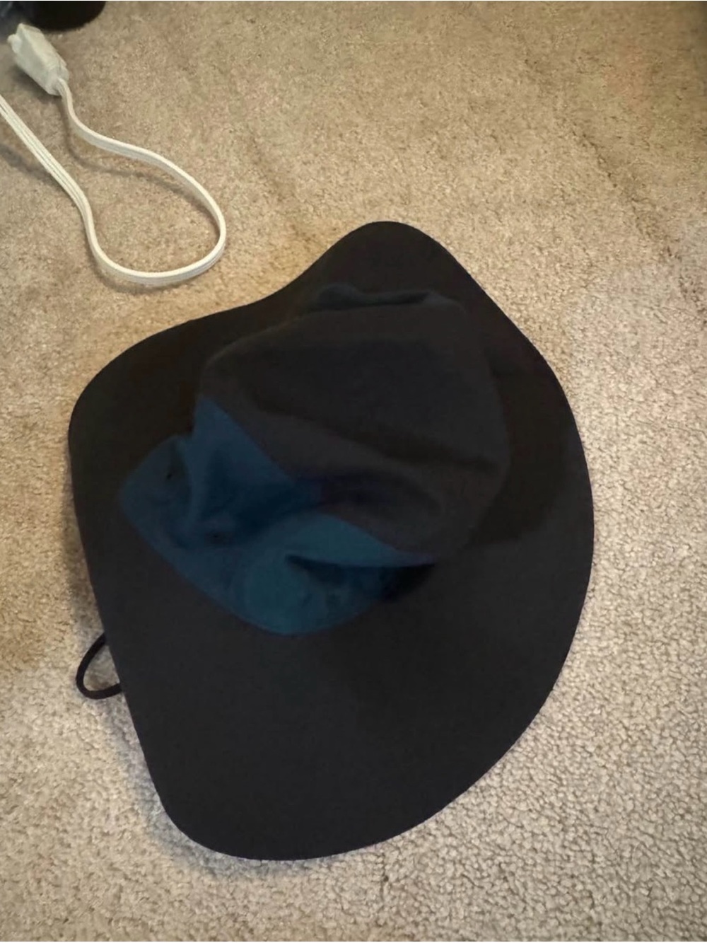 Arc'teryx Black Wide-Brim Outdoor Hat
